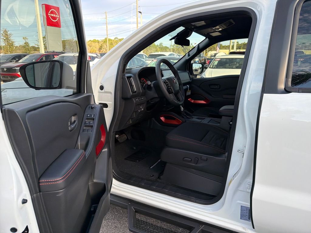 New 2026 Nissan Frontier PRO-X 4D Crew Cab