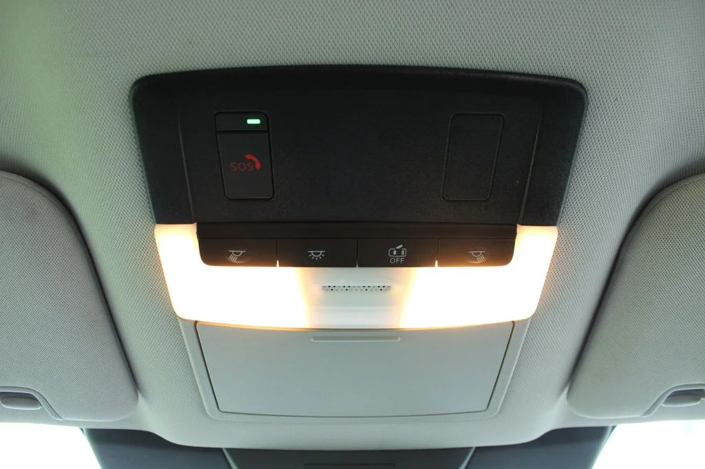Used 2022 Deep Ocean Blue Nissan SV image 29