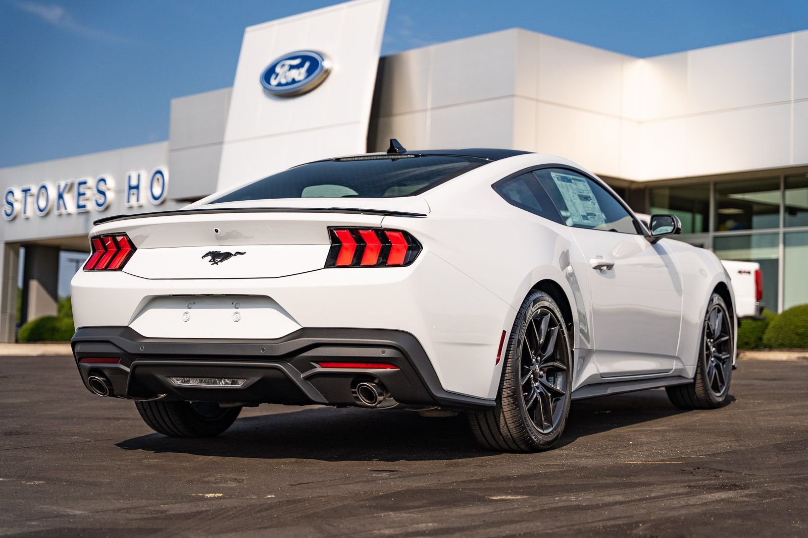 New 2026 Oxford White Ford EcoBoost® Fastback image 4