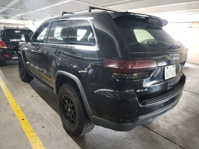Used 2018 Black Jeep Laredo image 3