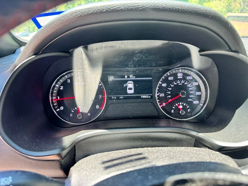Used 2022 Black Kia GT image 14