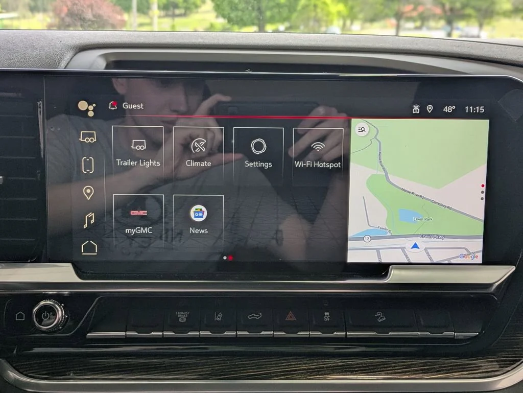 New 2026 Sterling Metallic GMC SLE image 33