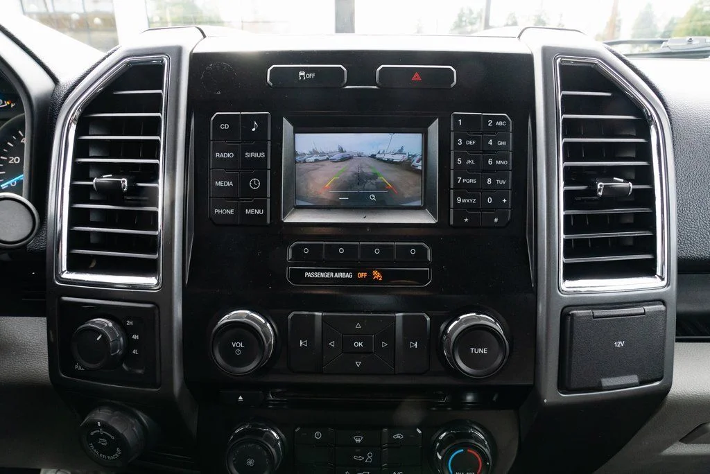 Used 2016 White Ford XLT image 15