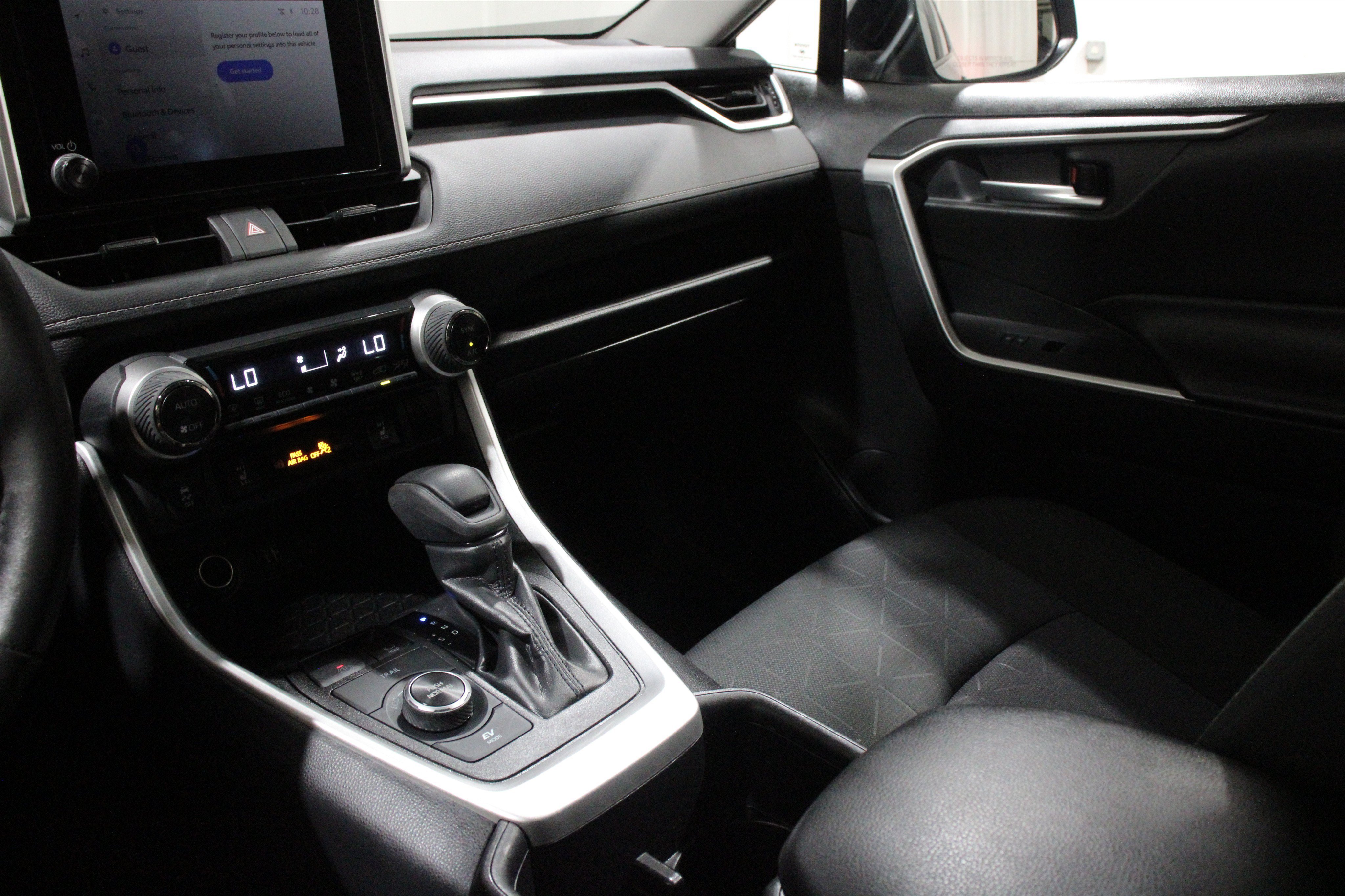 Used 2025 Magnetic Gray Metallic Toyota Hybrid XLE image 20