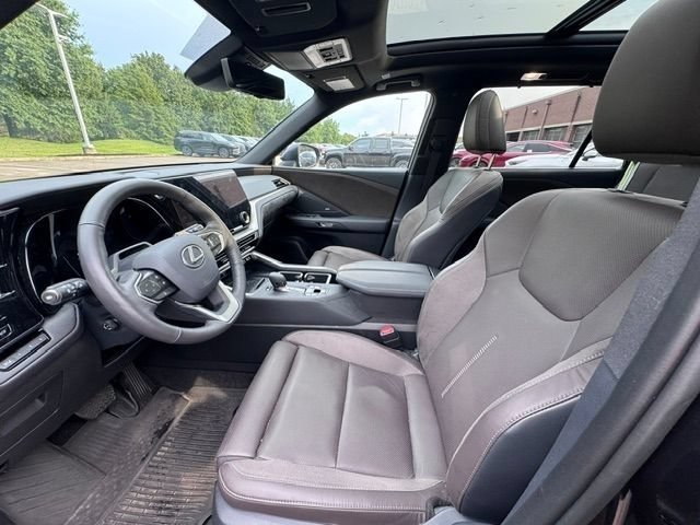 Certified Used 2026 Nightfall Mica Lexus 350 Luxury image 11