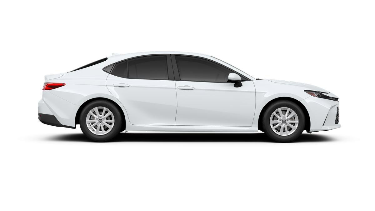 New 2026 Ice Cap Toyota LE image 34