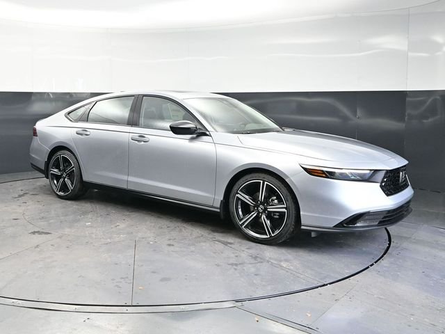 New 2026 Solar Silver Metallic Honda SE image 3