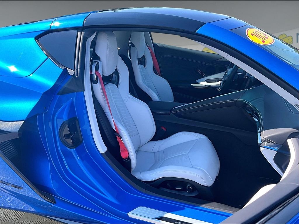 Used 2024 Blue Chevrolet Z06 image 11