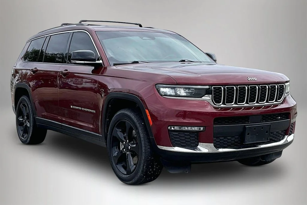 Used 2021 Red Jeep Limited image 1