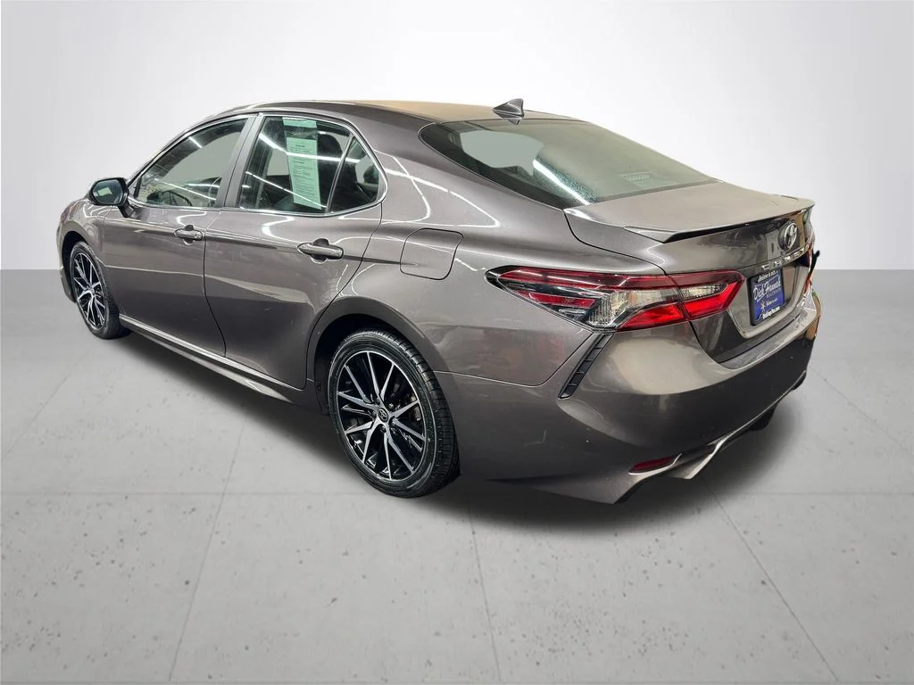 Used 2024 Gray Toyota SE image 4
