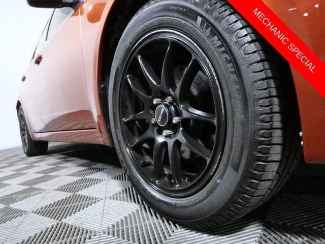 Used 2009 Subaru Impreza 2.5i with VIN JF1GE61639H509476 for sale in Apple Valley, Minnesota