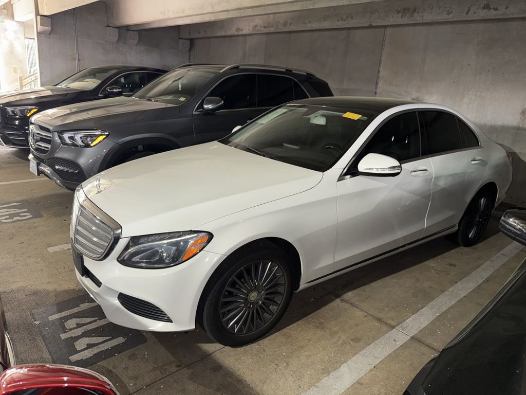 2015 Mercedes-Benz C-Class C300 Luxury 4MATIC's photo