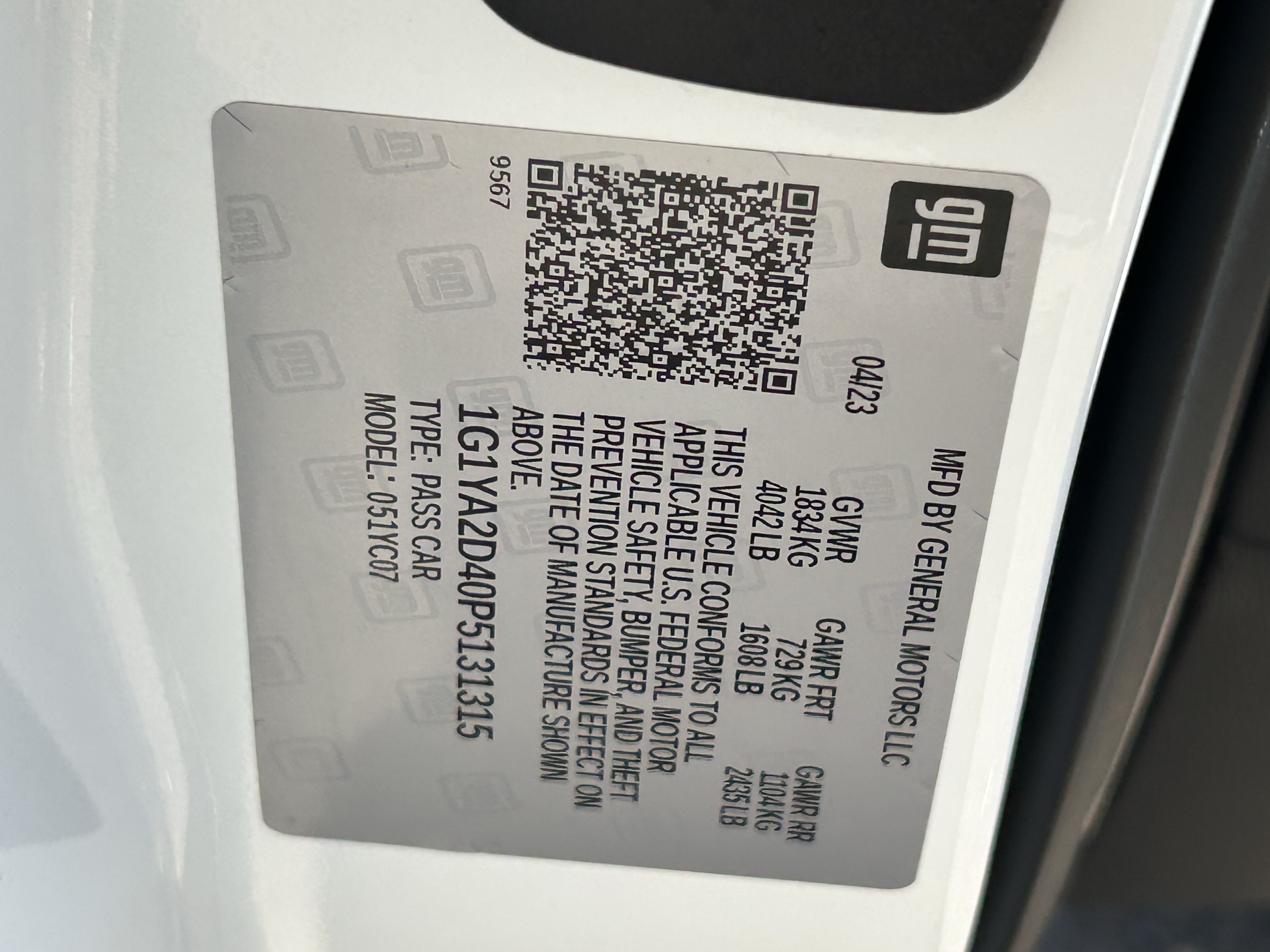 Used 2023 Arctic White Chevrolet 1LT image 17