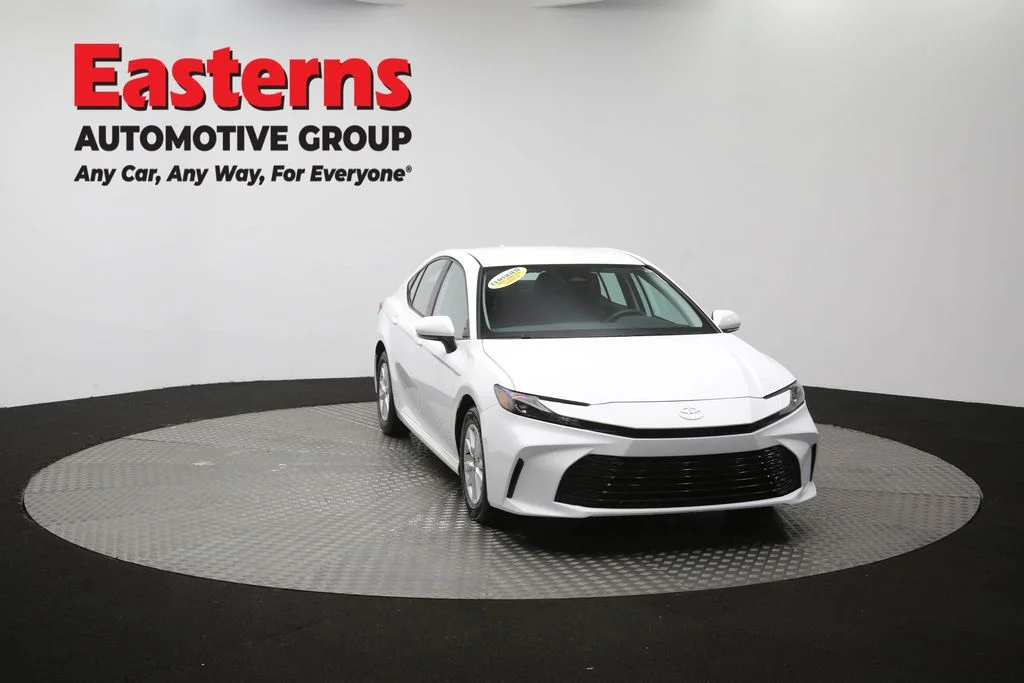 Used 2025 White Toyota LE image 49