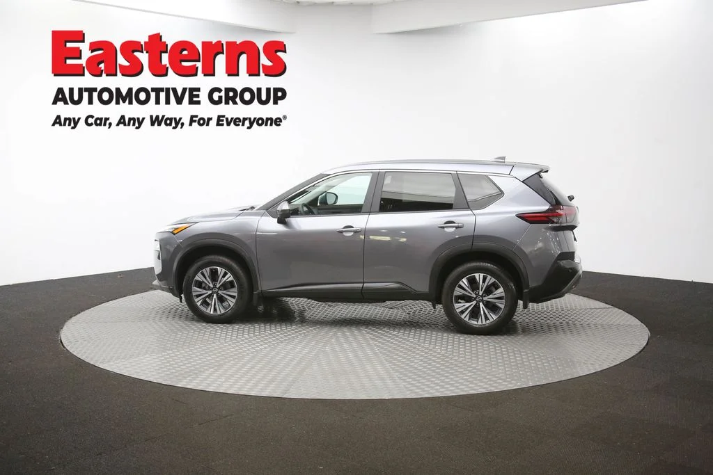 Used 2023 Gray Nissan SV image 60