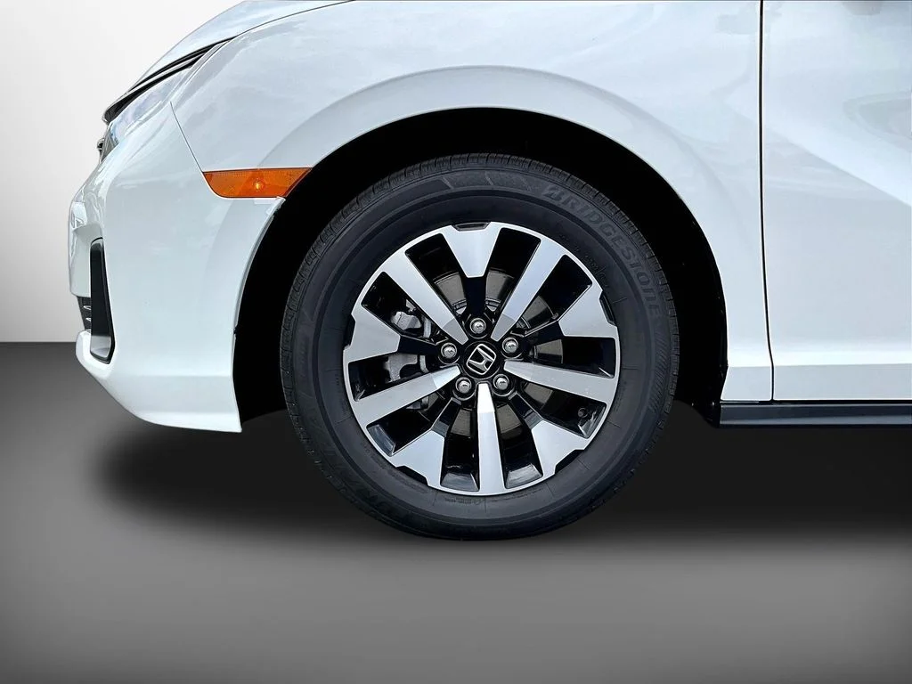 New 2026 Platinum White Pearl Honda EX-L image 32