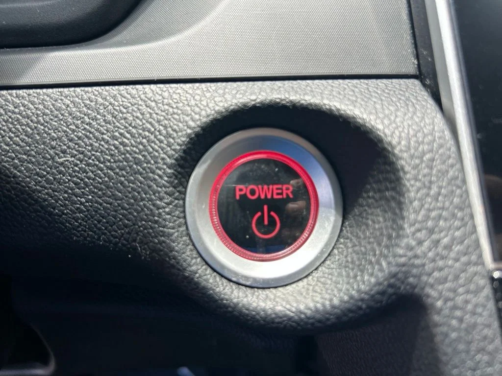 Used 2021  Honda EX image 38