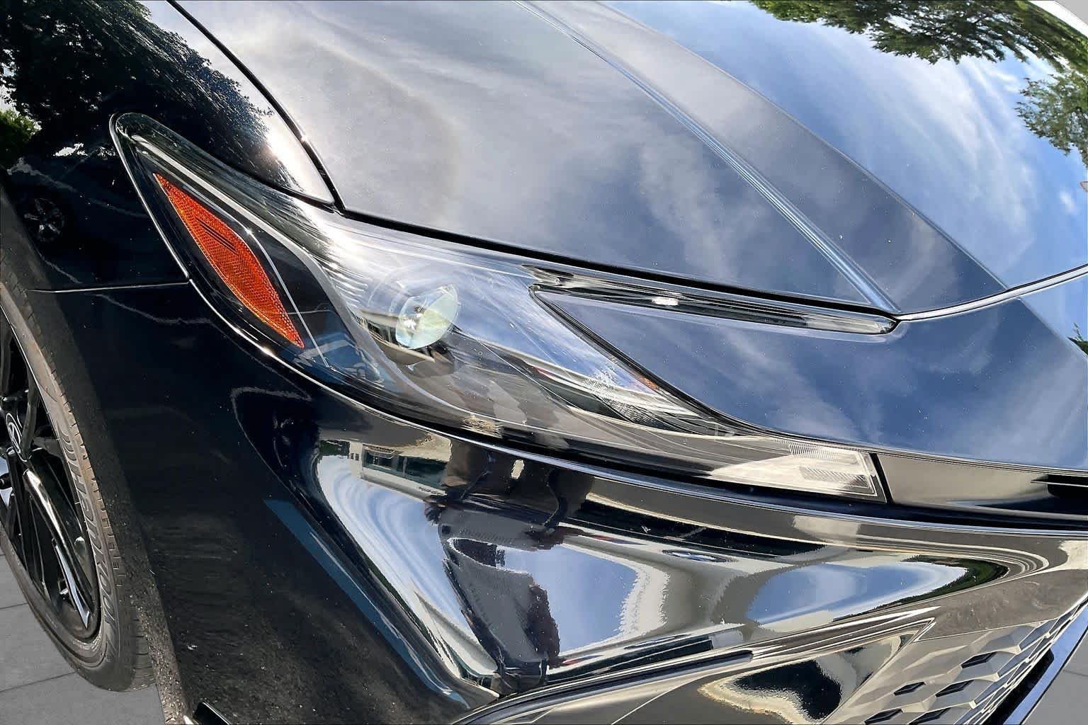 Used 2025 Midnight Black Metallic Toyota SE image 27