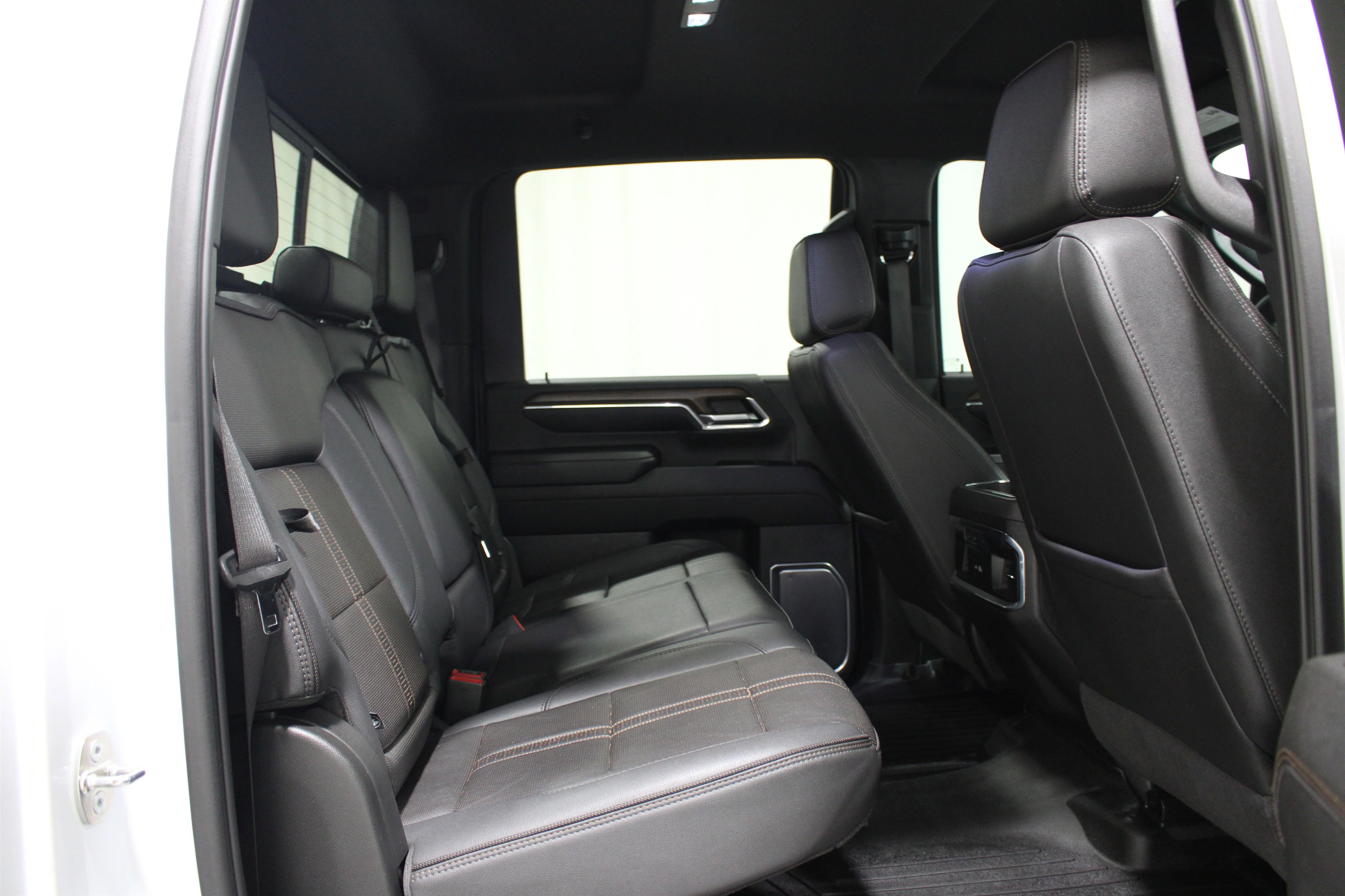 2024 Chevrolet Silverado 2500HD High Country - Photo 27