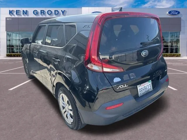 Used 2020 Black Kia LX image 5