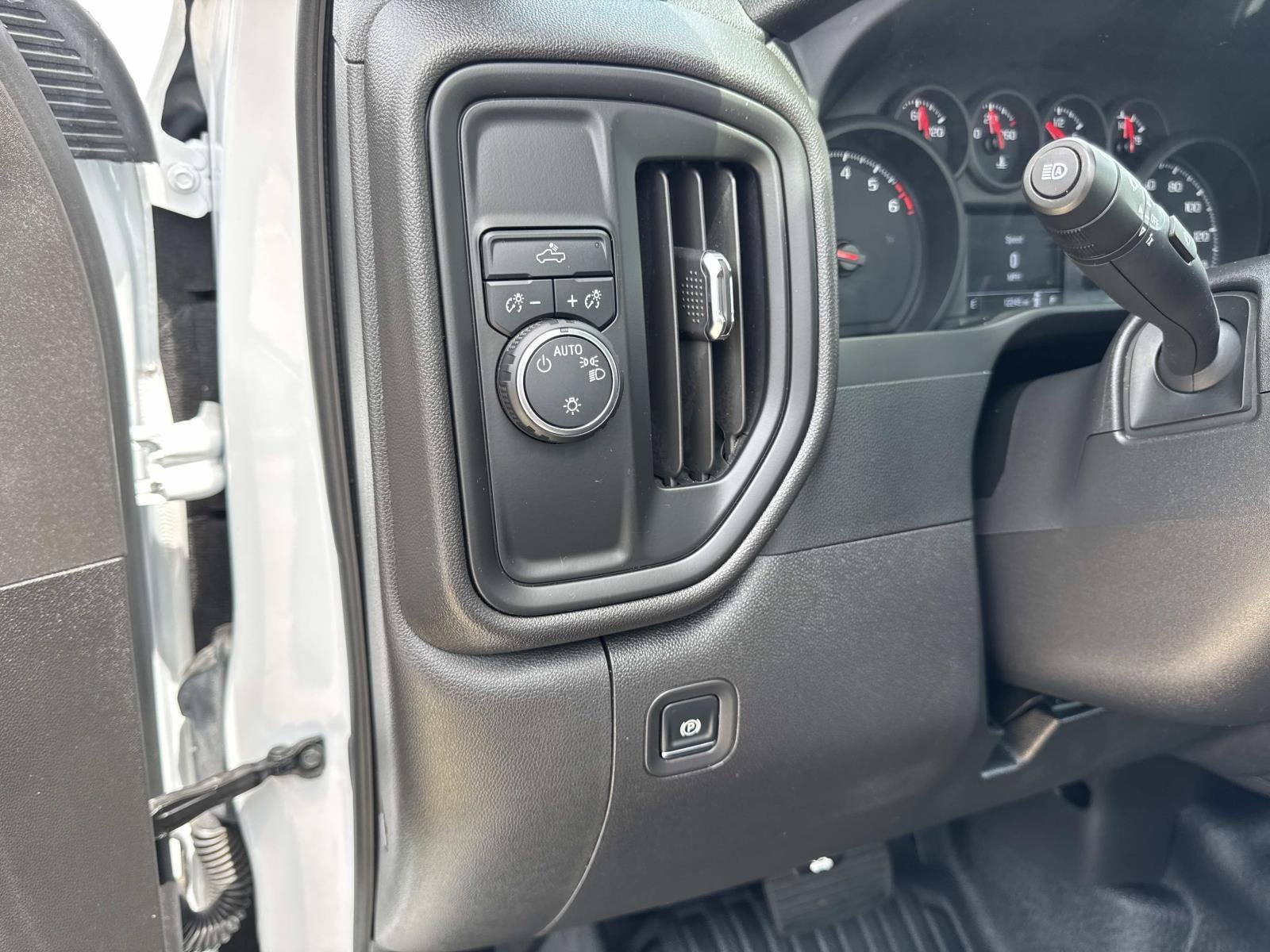 Used 2025 Summit White Chevrolet Work Truck image 19