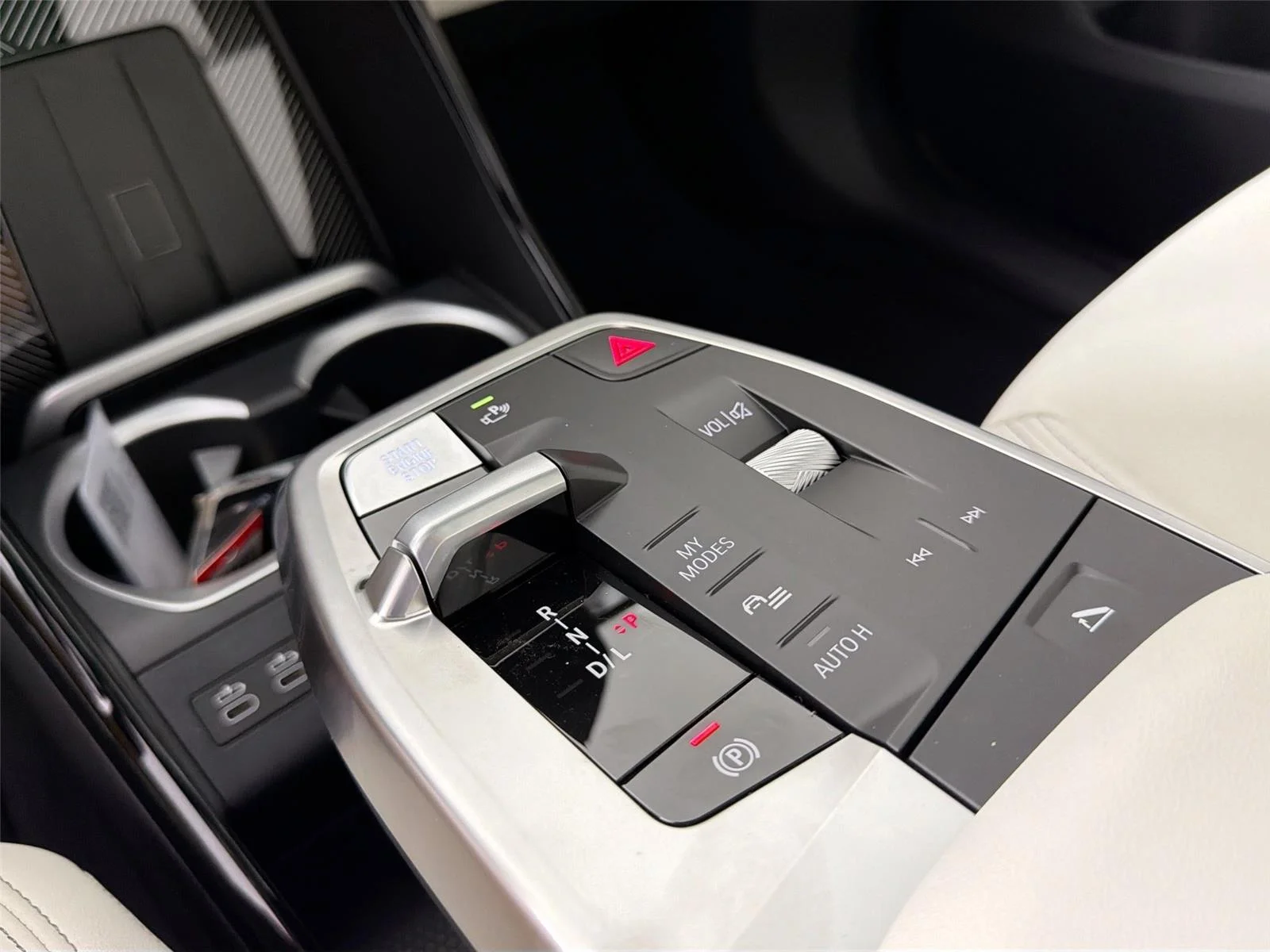 New 2026 Alpine White BMW xDrive28i image 16