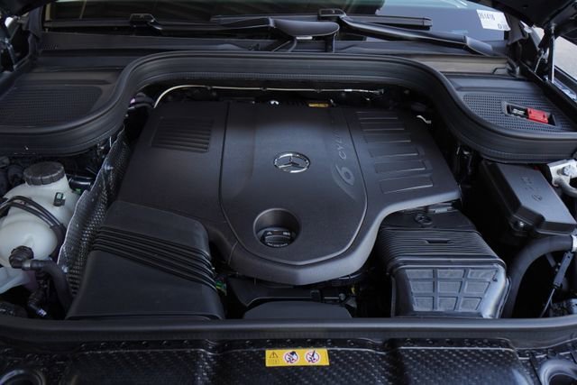 New 2026 Selenite Grey Metallic Mercedes-Benz GLE 450 image 63