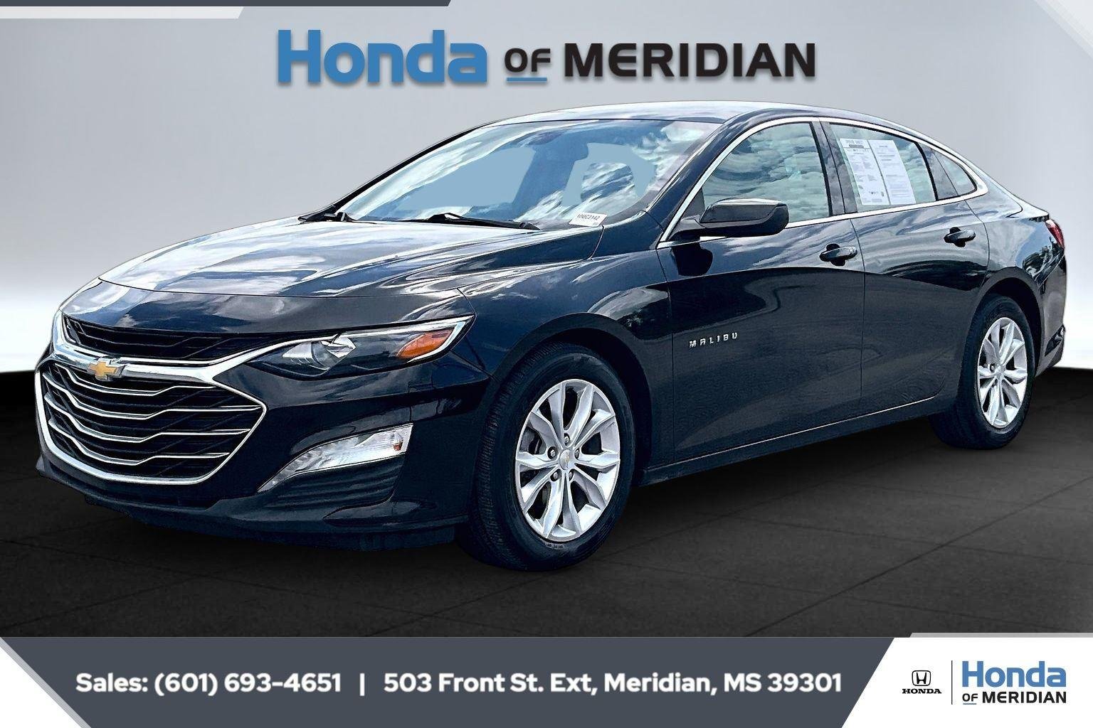 Used 2023 Mosaic Black Metallic Chevrolet LT image 10