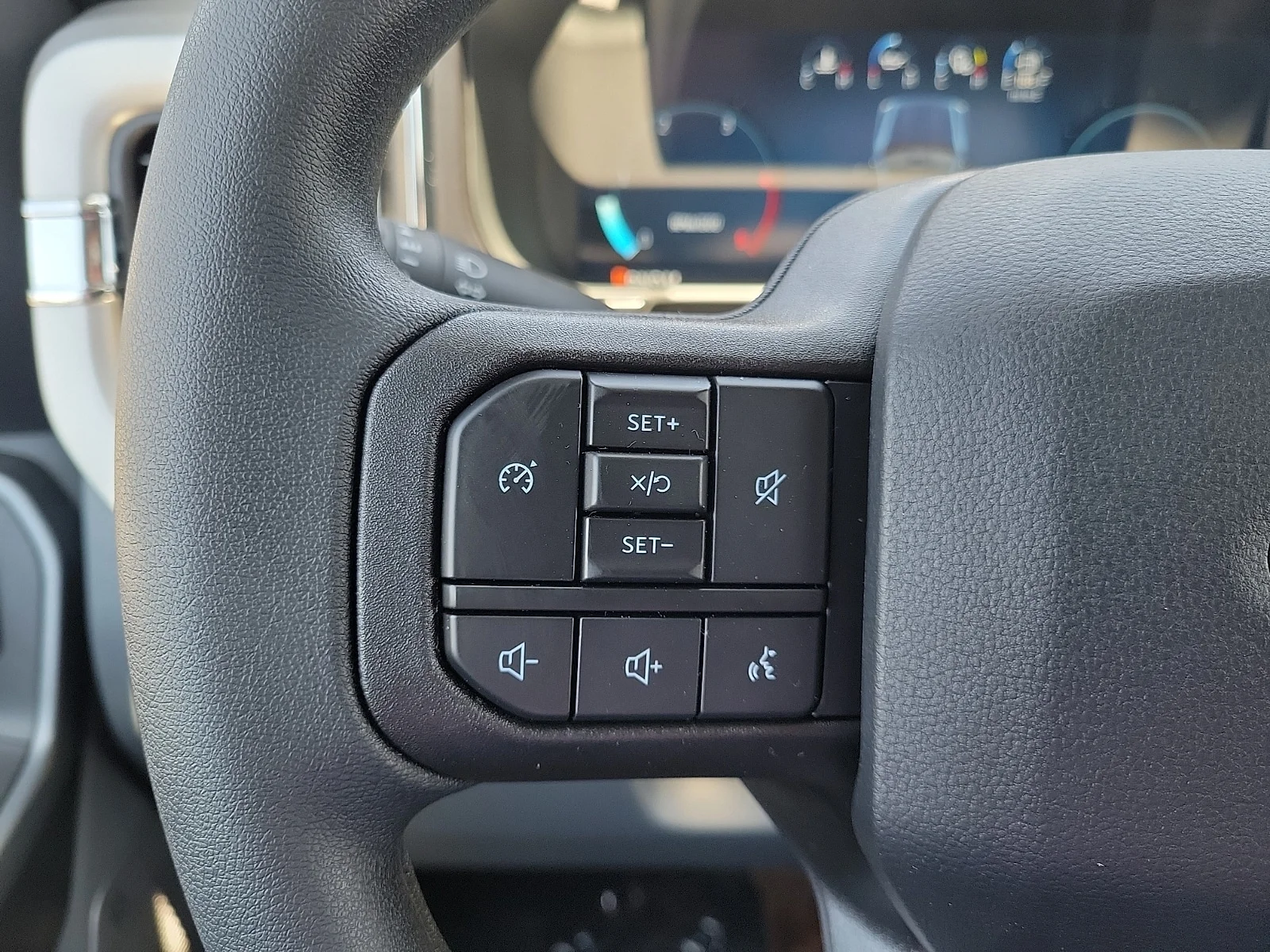 New 2026 Agate Black Metallic Ford F-250&reg; XLT image 20