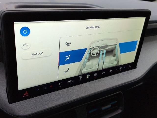 New 2026 Oxford White Ford XLT image 20