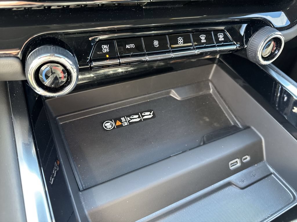 2025 Chevrolet Tahoe LT - Photo 32