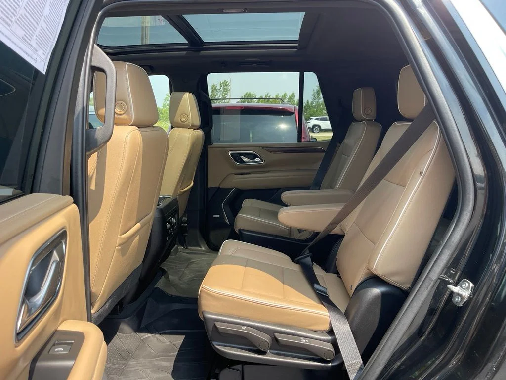 Used 2023 Black Chevrolet Premier image 32