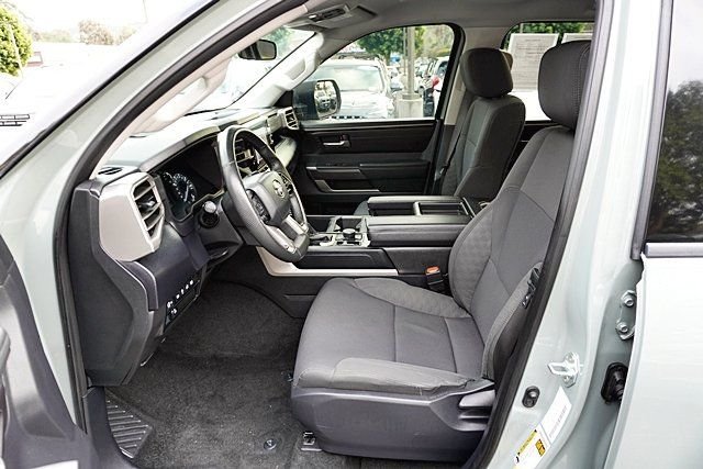 Used 2023  Toyota SR5 image 14