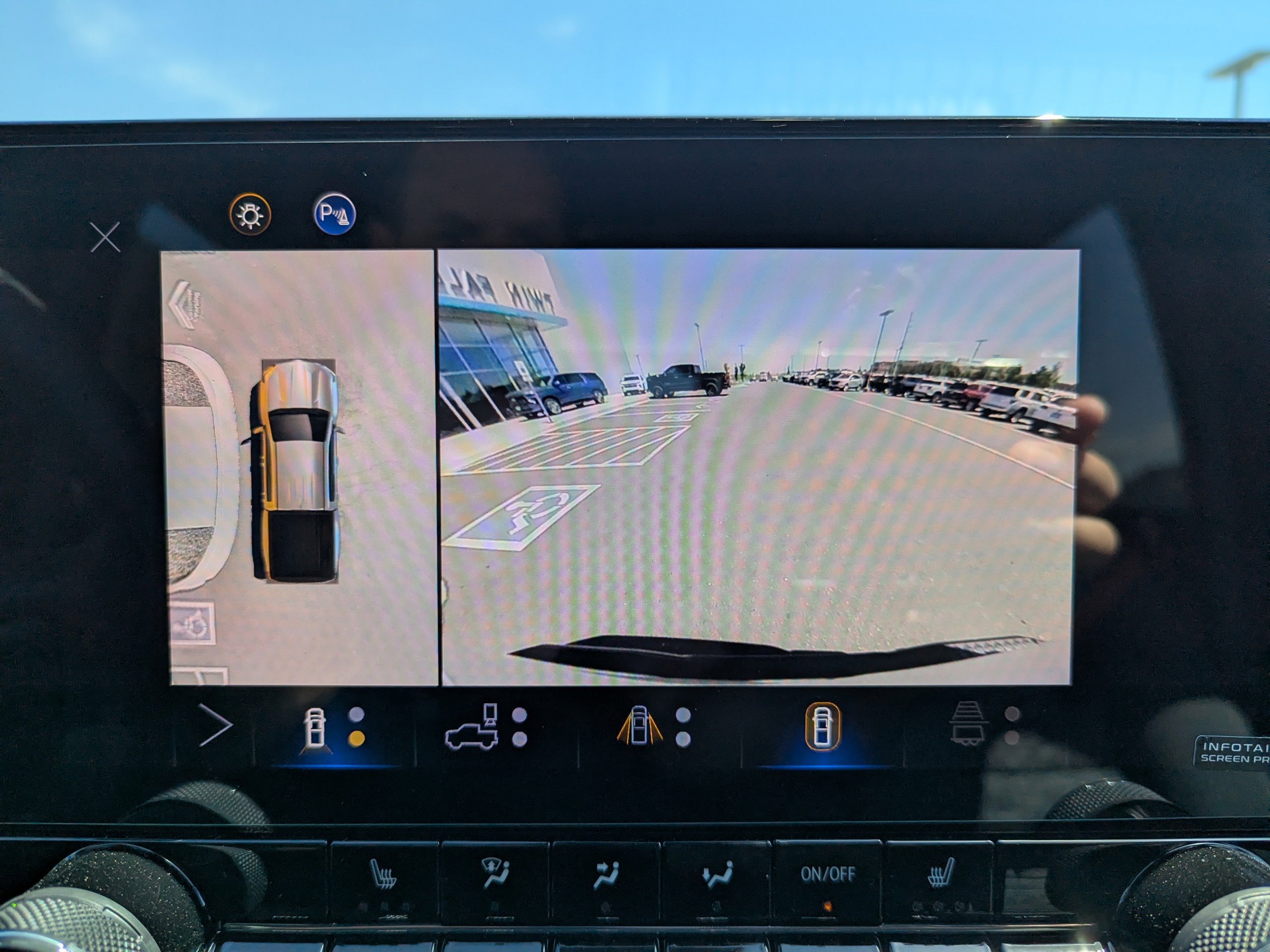 2025 Chevrolet Colorado Z71 - Photo 23