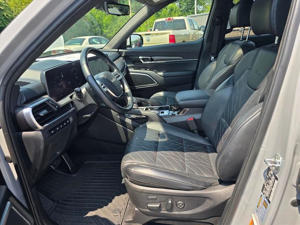 Used 2024 Gray Kia SX-Prestige X-Line image 12