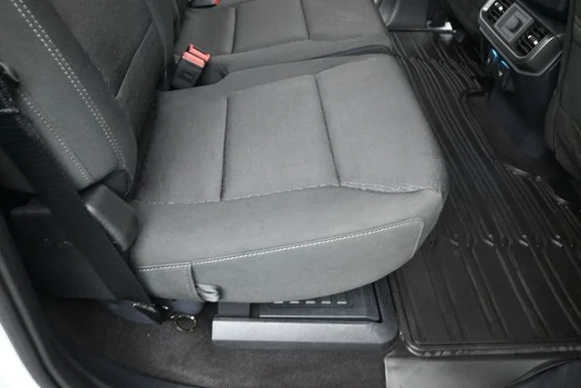 Certified Used 2024 Avalanche Ford XLT image 27