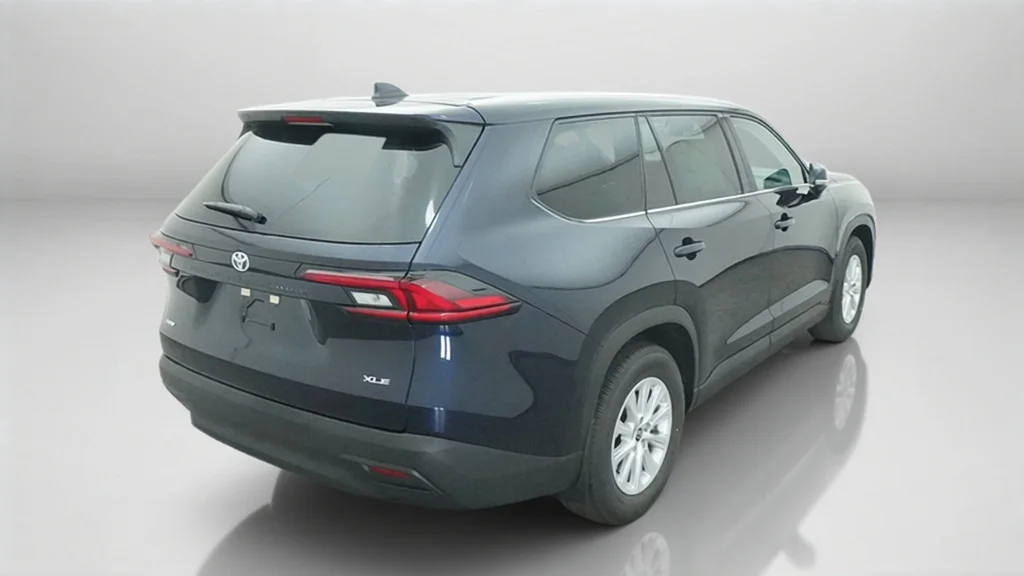 New 2026 Blueprint Toyota Hybrid XLE image 11