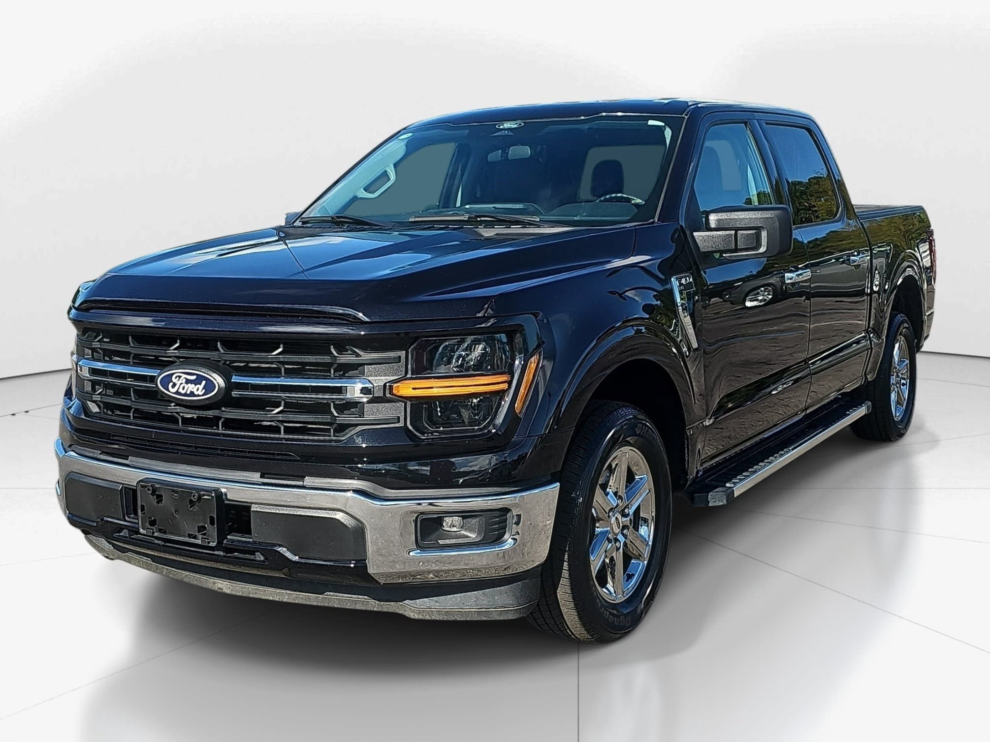 Used 2025 Black Metallic Ford XLT image 7