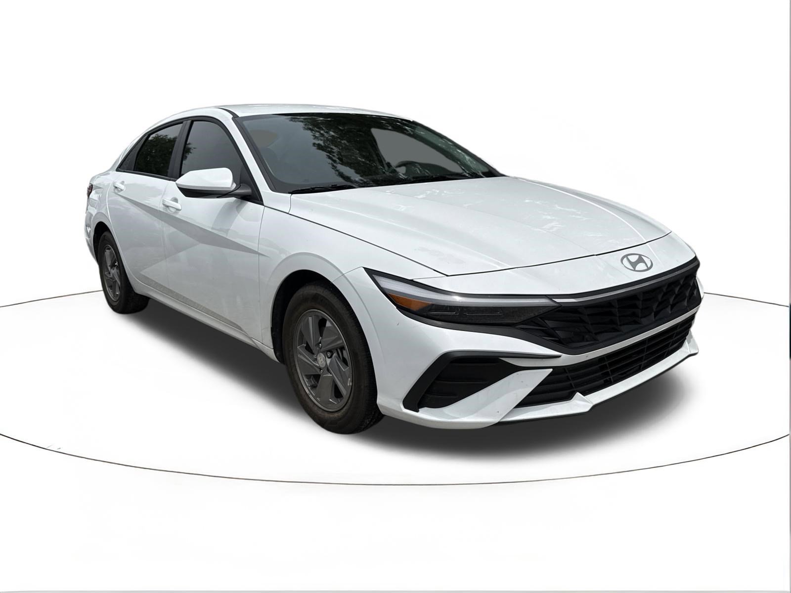 2025 Hyundai Elantra 2.0 SE IVT's photo