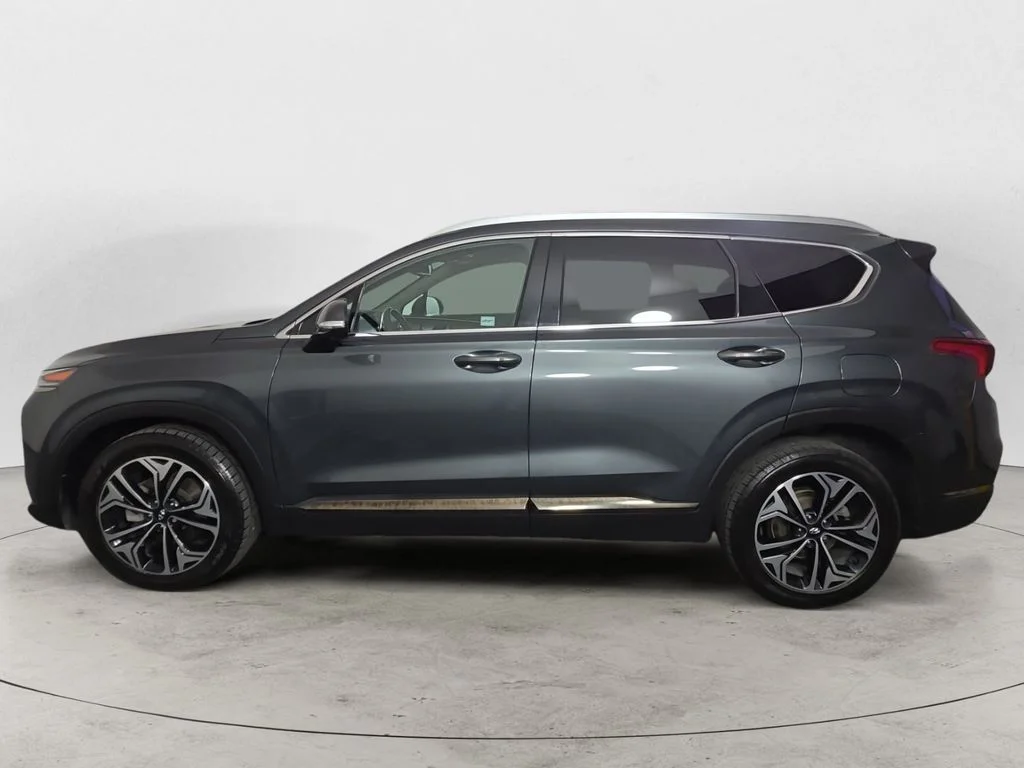 Used 2020 Green Hyundai Limited image 8