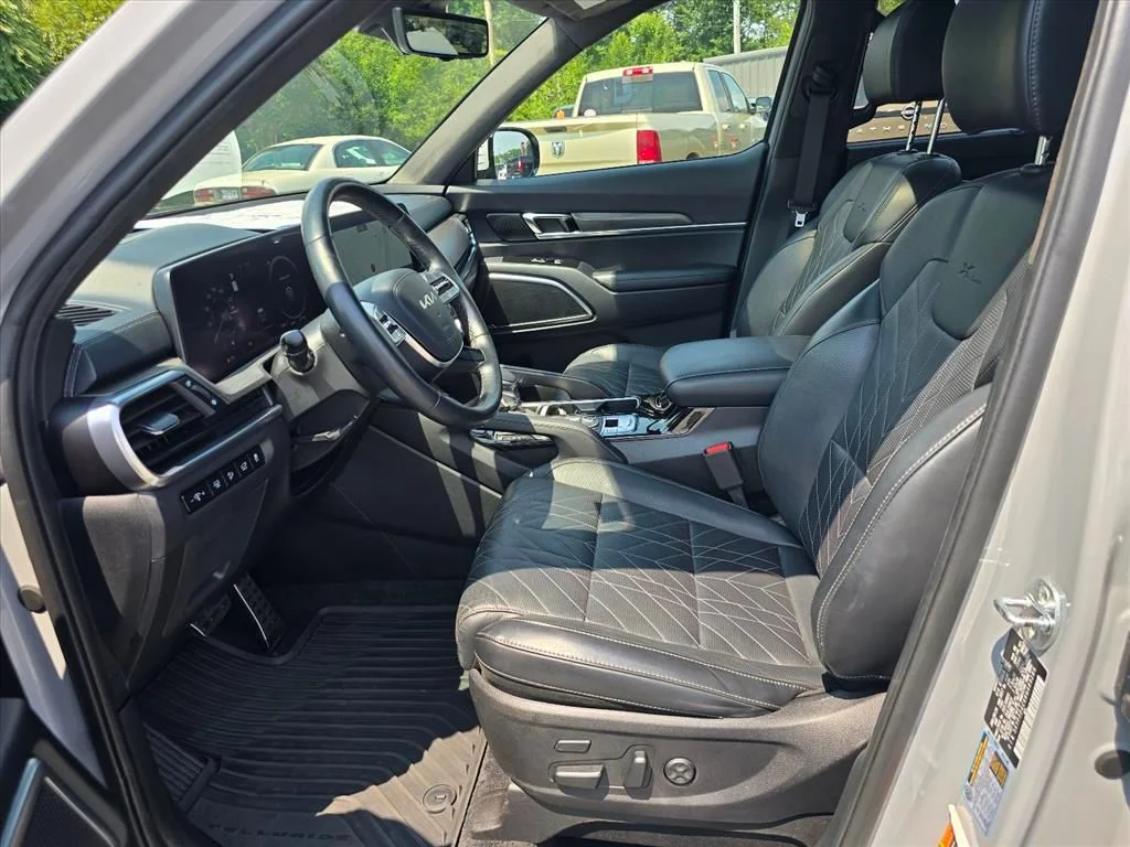 Used 2024 Gray Kia SX-Prestige X-Line image 12