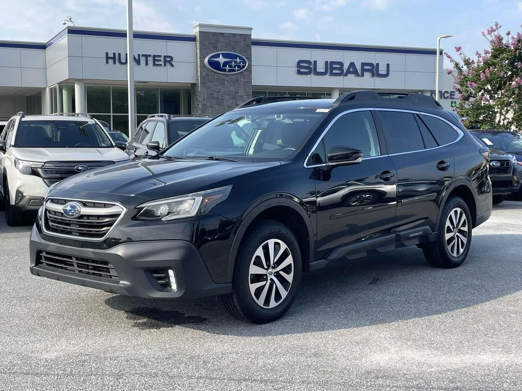 Used 2021 Crystal Black Silica Subaru Premium image 22