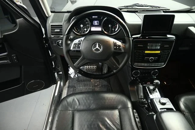 Used 2014 Black Mercedes-Benz G 550 image 5