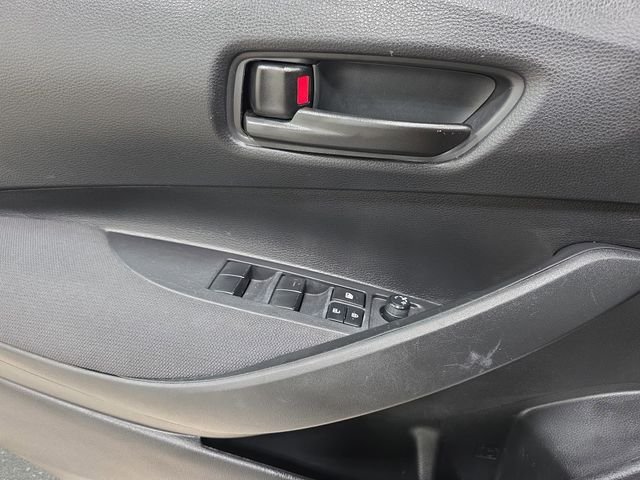 Used 2023 Silver Toyota LE image 28