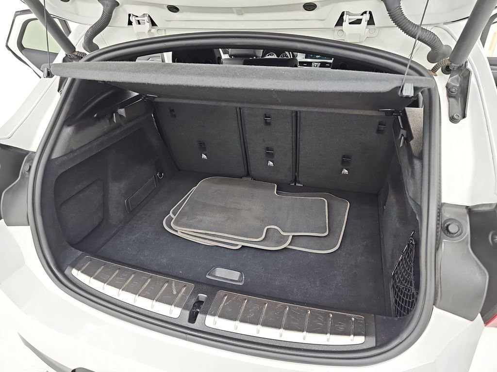 Used 2019 Mineral White Metallic BMW sDrive28i image 20
