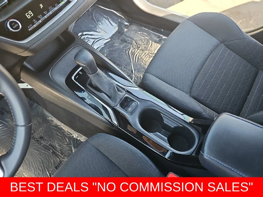 Used 2021 Blue Toyota SE image 22