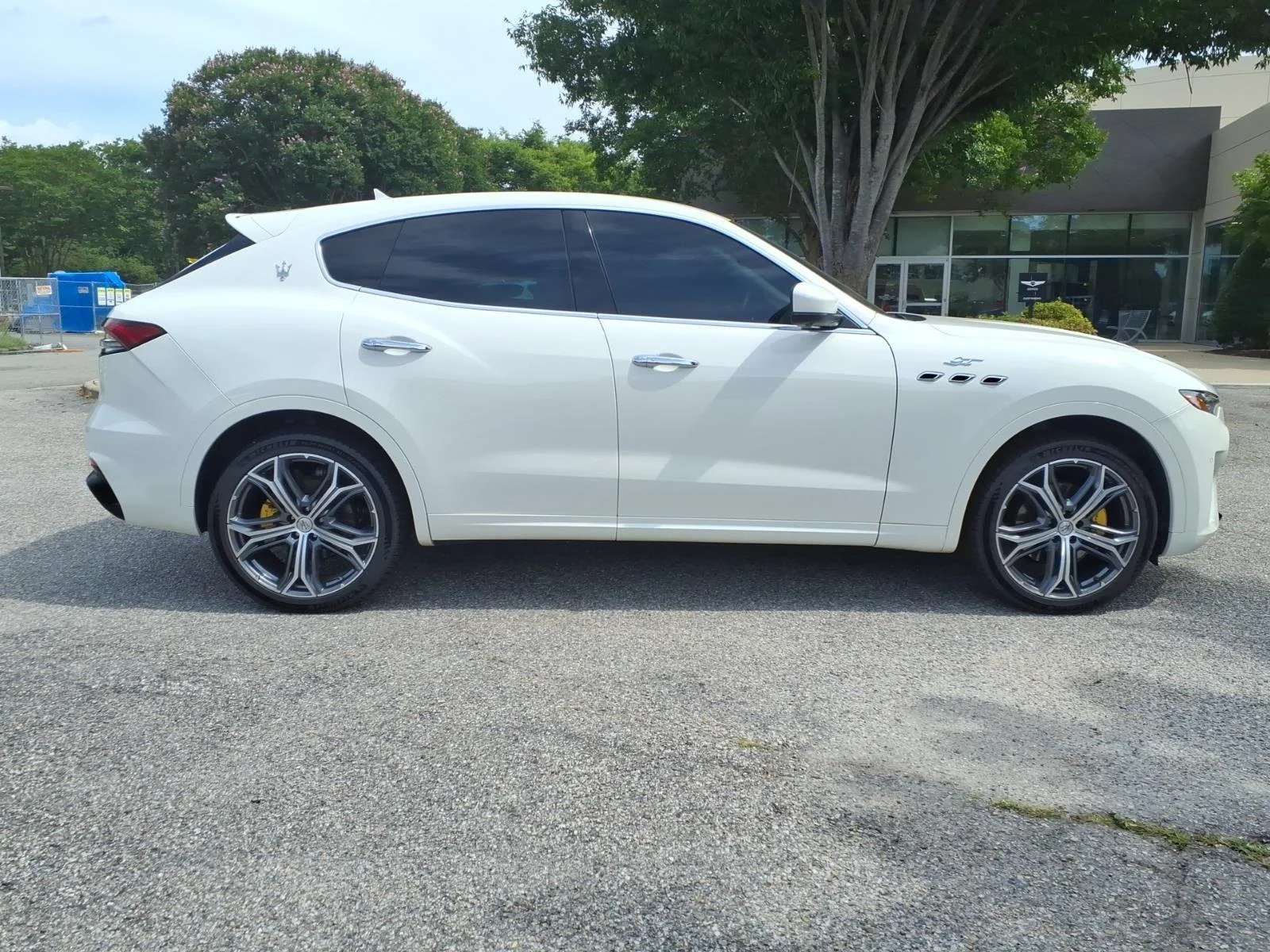 Used 2022 Bianco Maserati GT image 6
