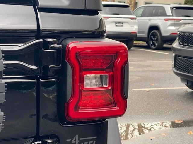 2026 Jeep Wrangler 2-Door Willys - Photo 14