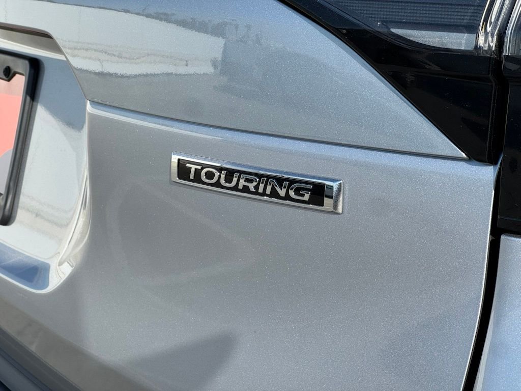 New 2026 ICE SILVER METALLIC Subaru Touring image 22