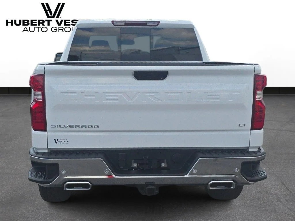 New 2026 Summit White Chevrolet LT image 7